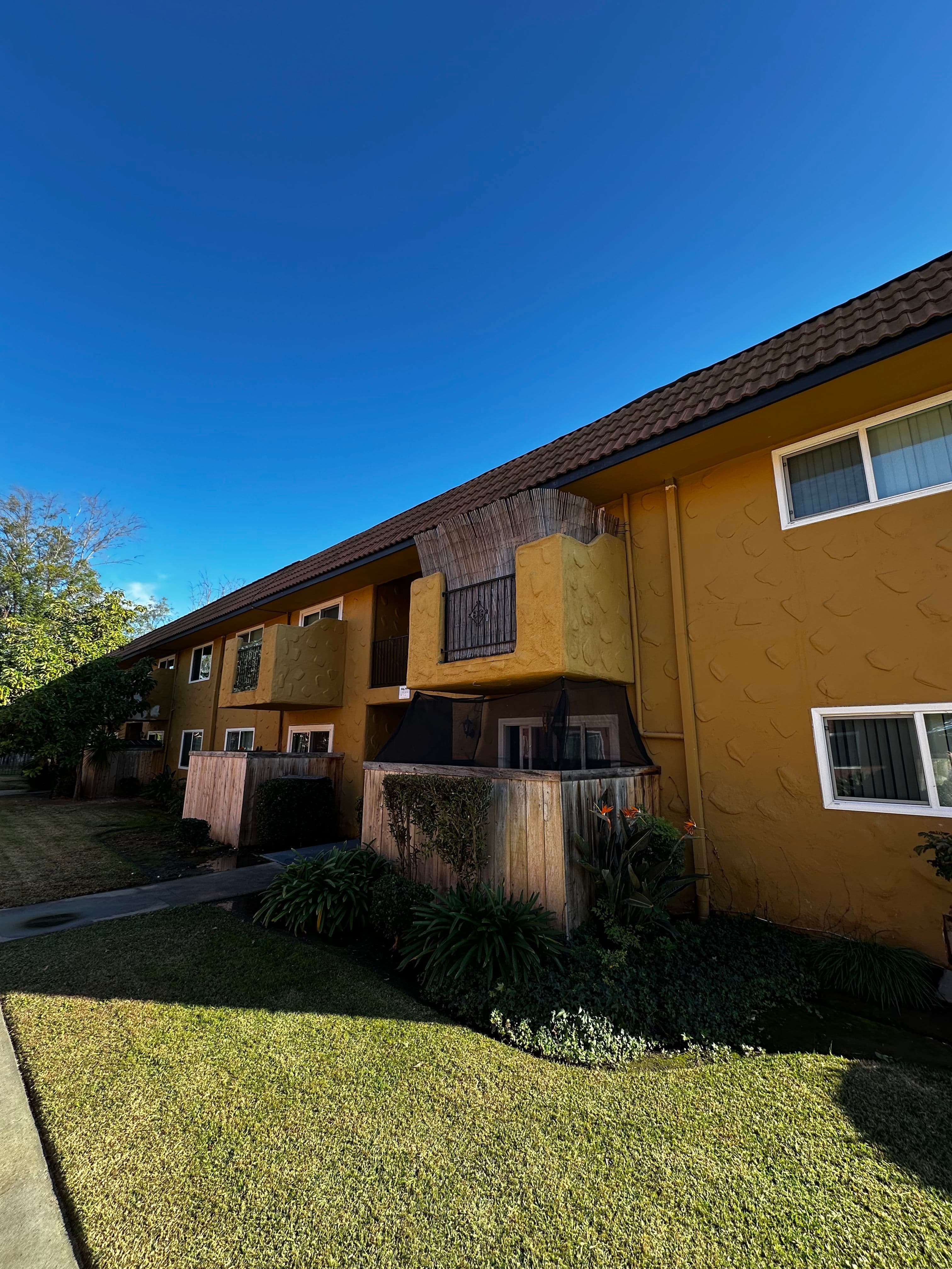 Project Bringing New Shine to Local Apartment Exteriors image