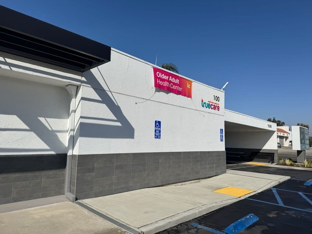 Medical Building Exterior Pressure Washing